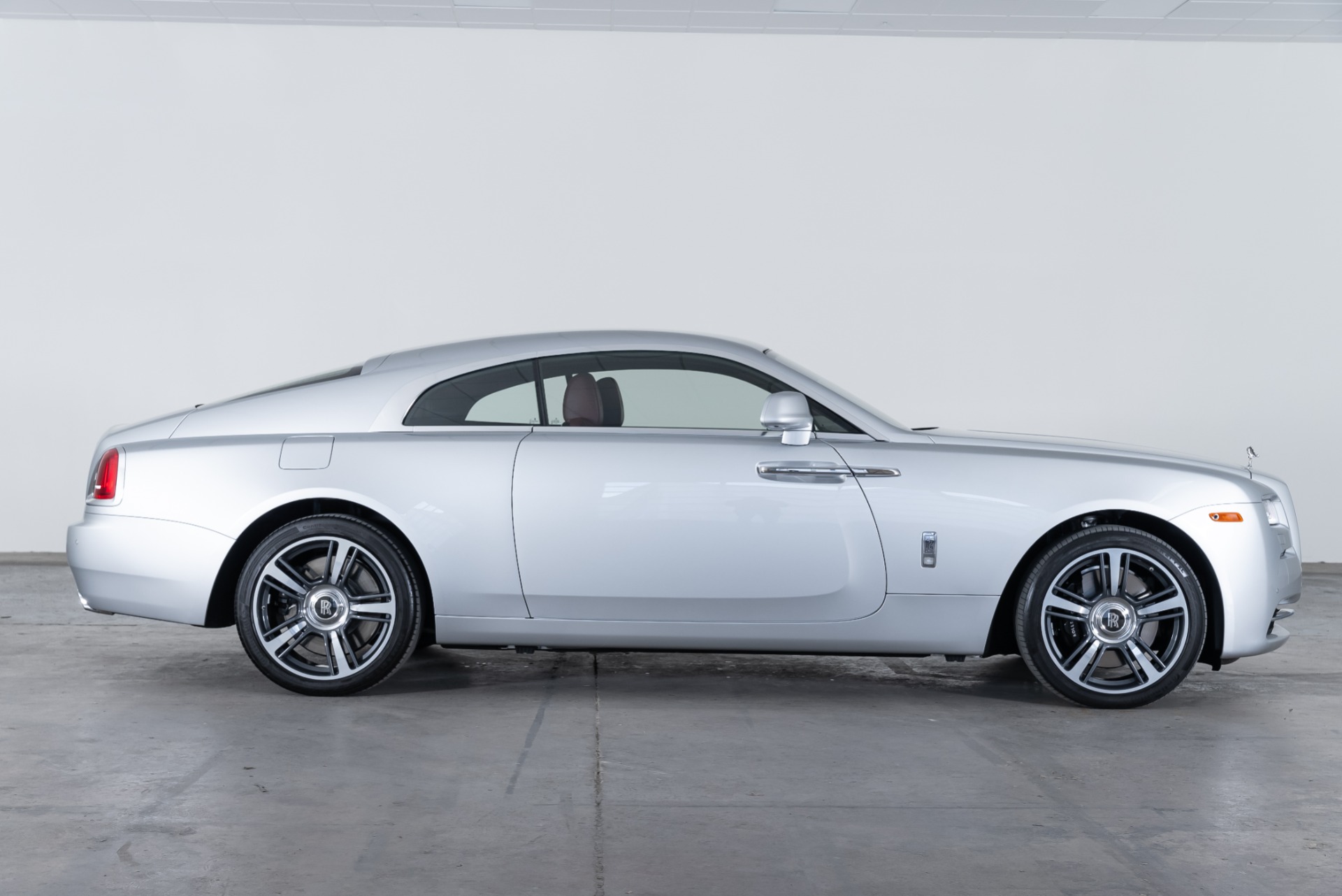 Đánh giá xe siêu sang  RollsRoyce Wraith 2014