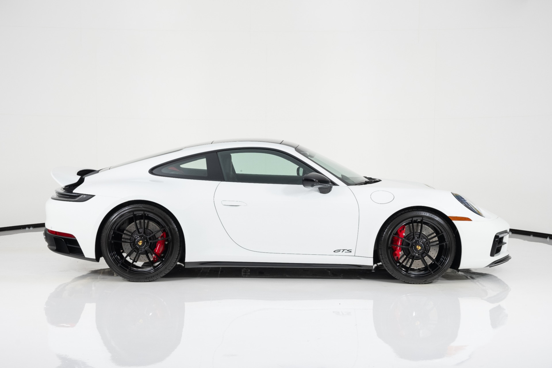 2022 Porsche 911 Carrera GTS