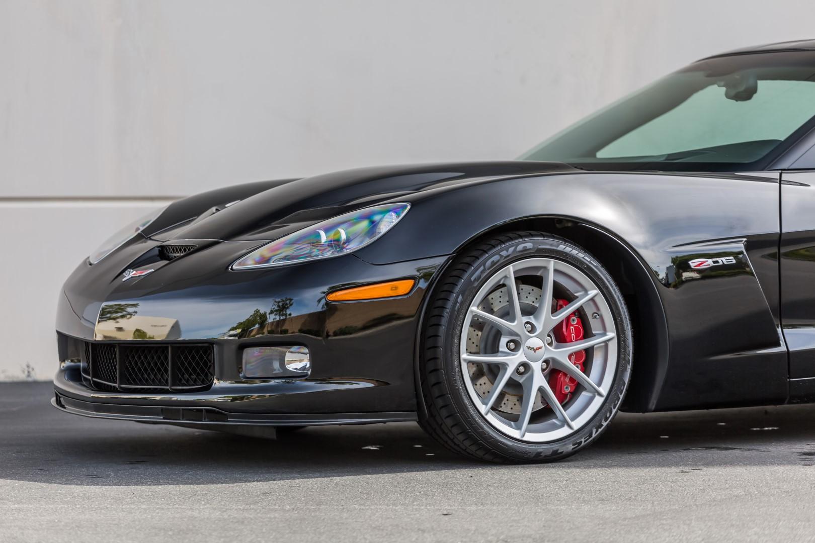 Pratt And Miller Corvette C6RS Sells For $366,000 USD, 55% OFF