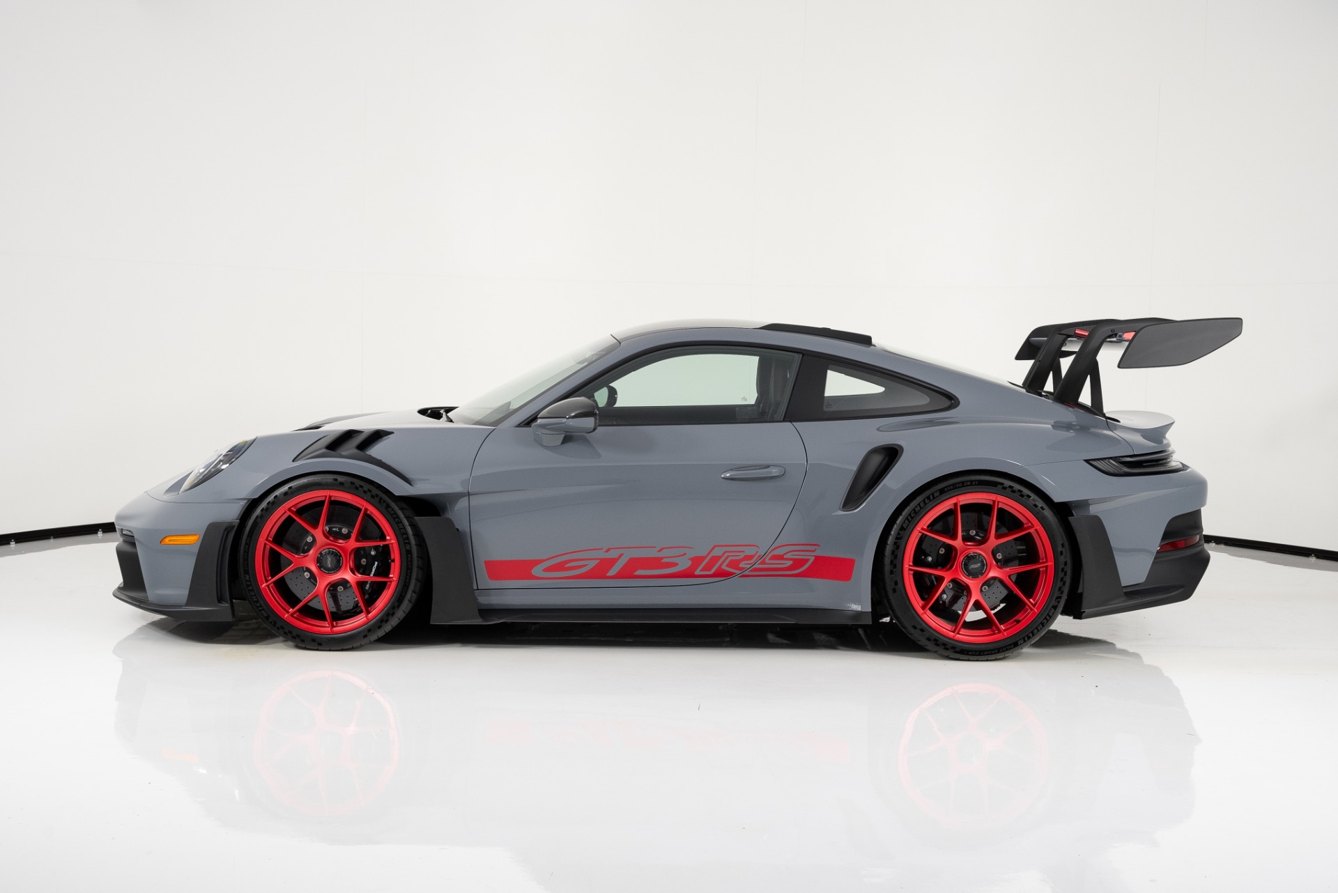 Used 2023 Porsche 911 GT3 RS 1695146890 