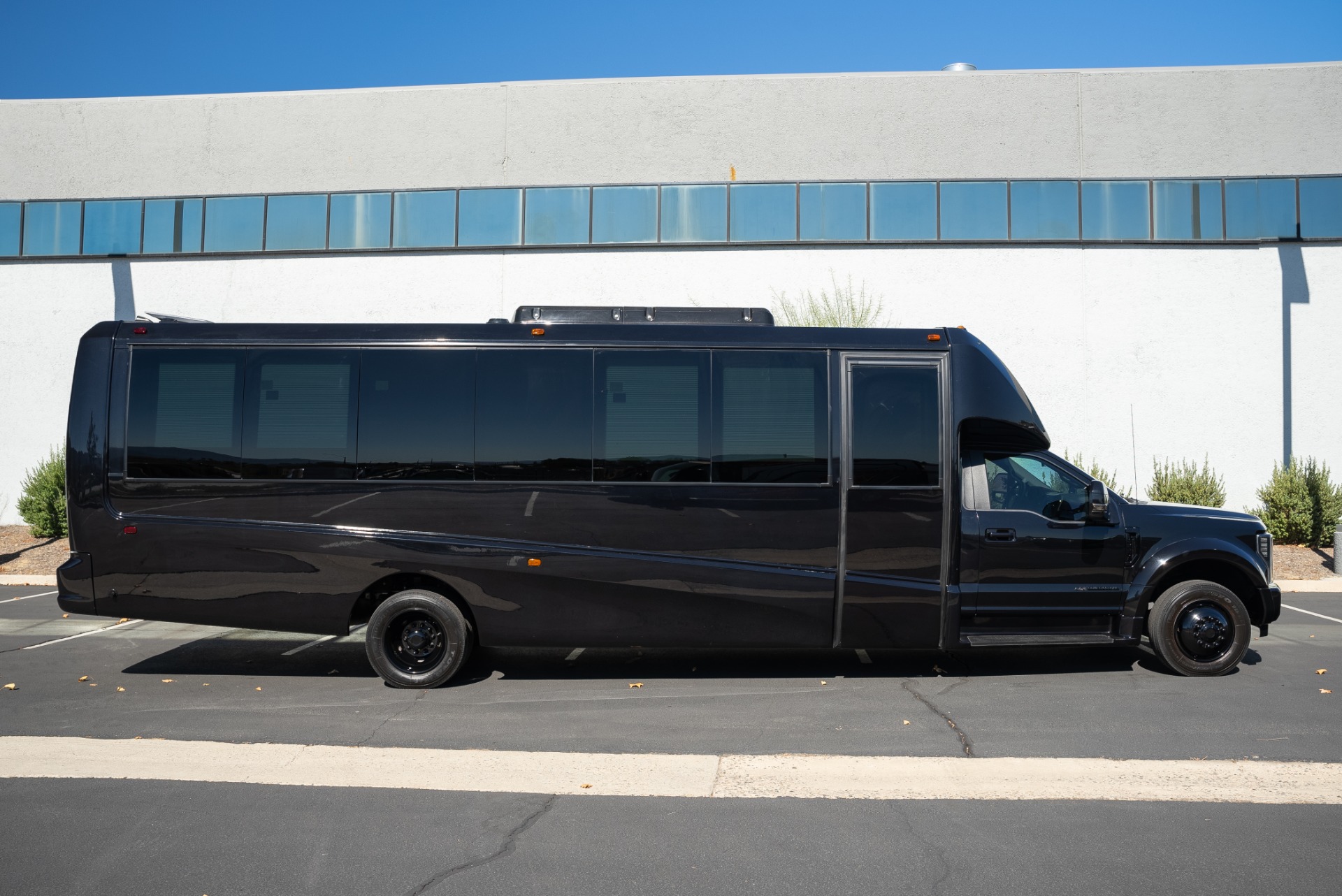 Used 2019 Ford Super Duty F-550 Executive Coach For Sale ($349,670