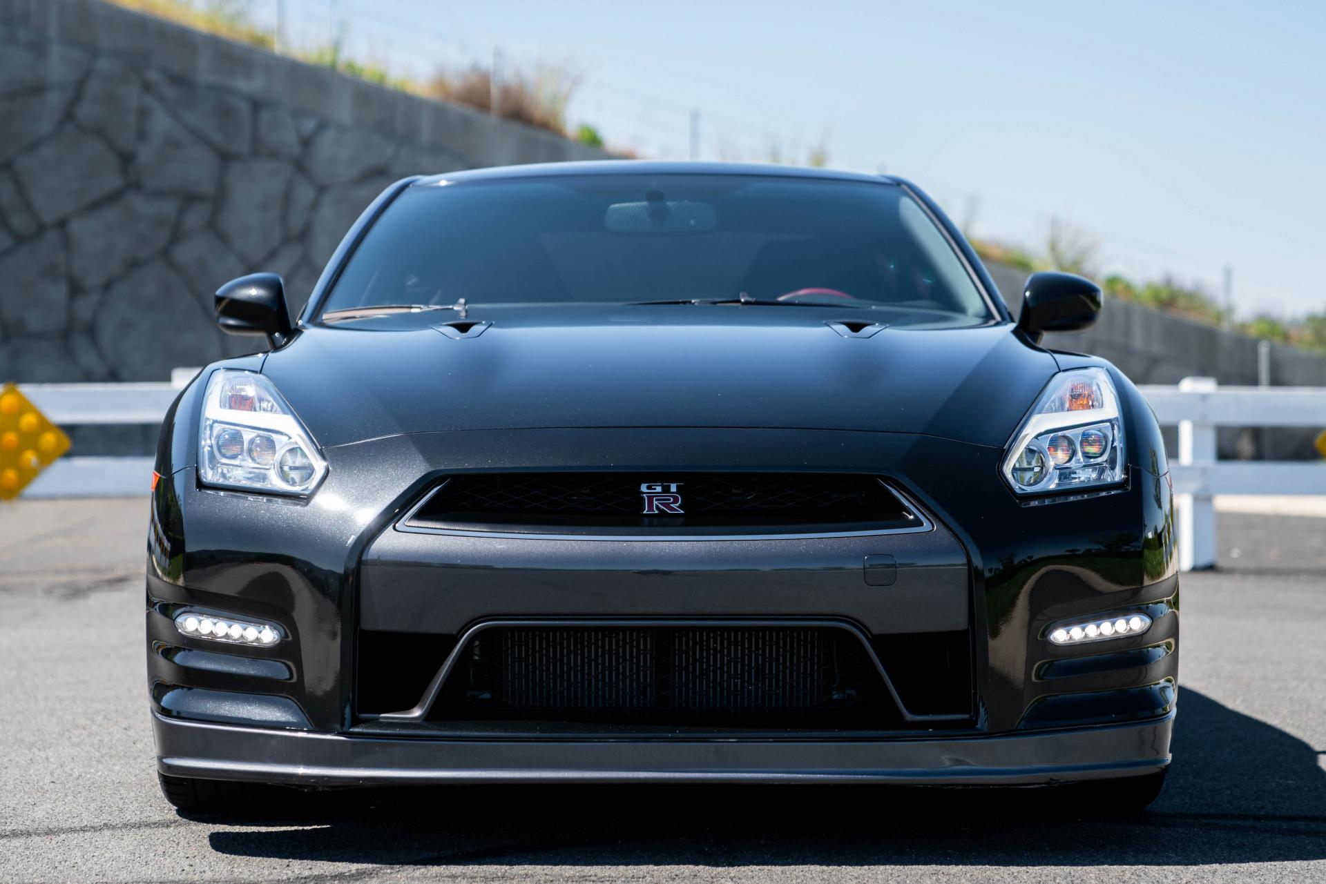 AMS Ronin Nissan GT-R Tested: 1000-hp Supercar