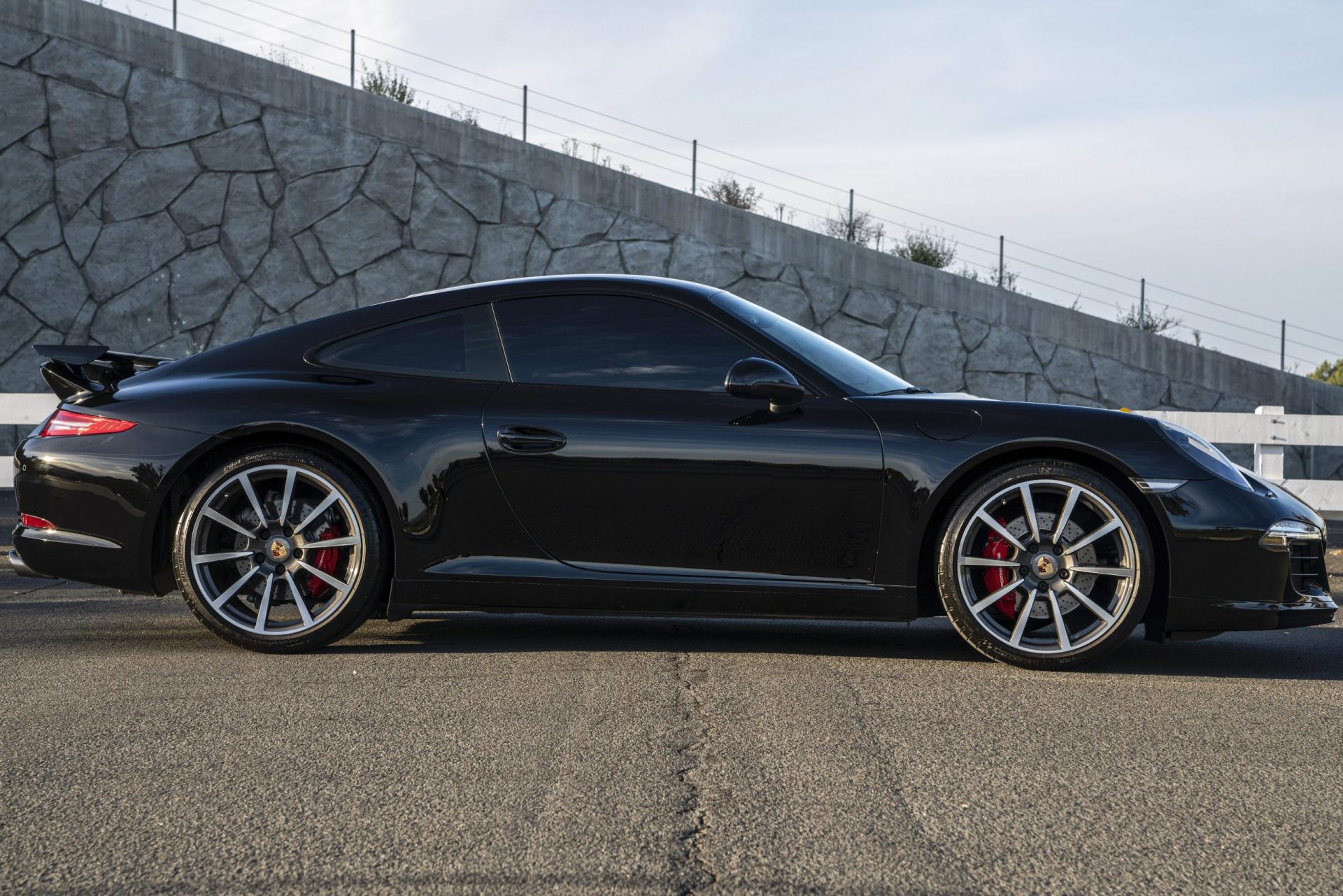 2013 porsche deals 911 turbo s