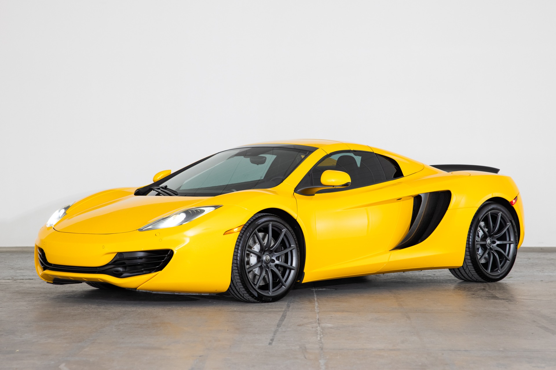 McLaren 12C Spider - Specification