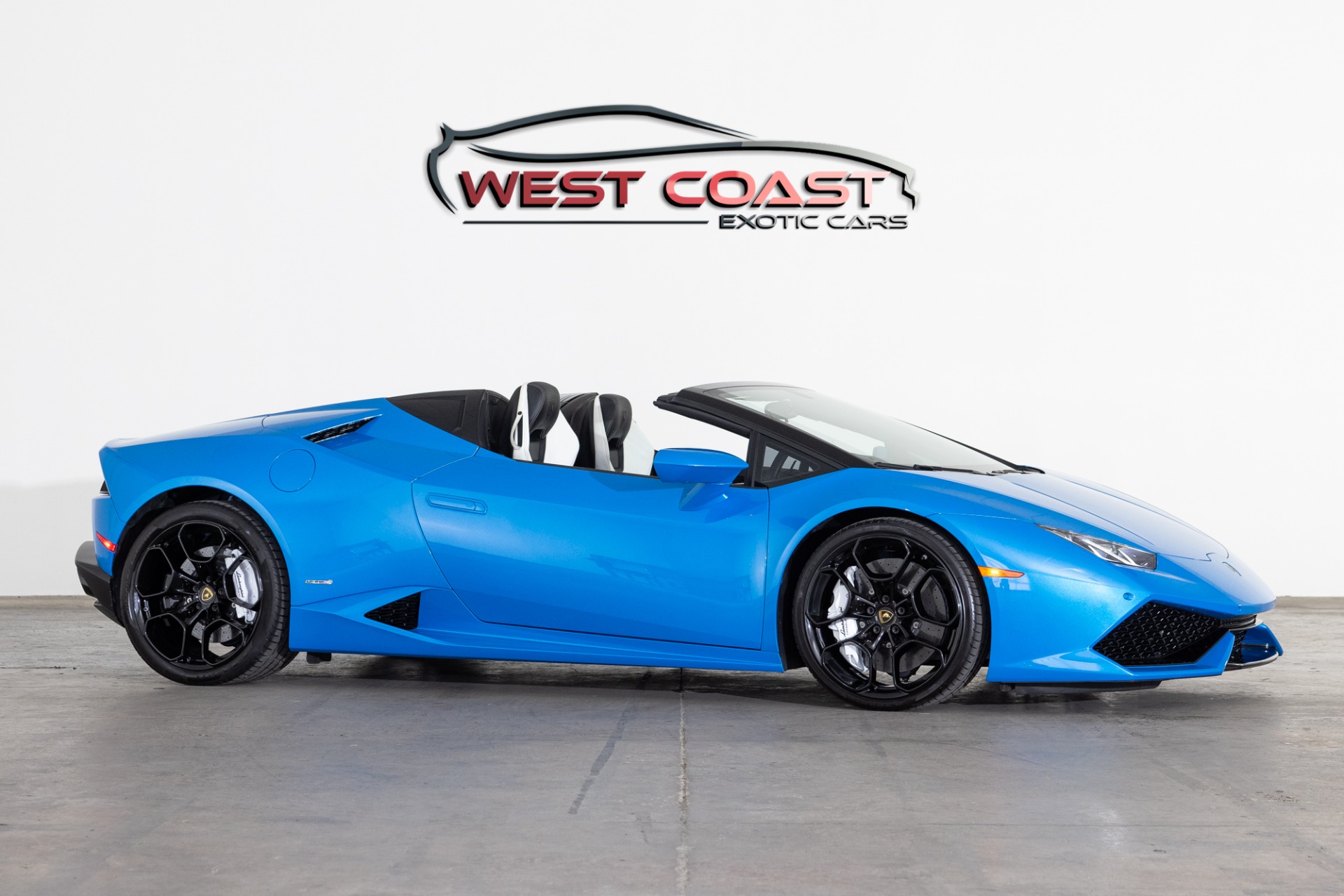 Used 2016 Lamborghini Huracan Lp 610 4 Spyder 1 Of 1 For Sale Sold West Coast Exotic Cars 9741